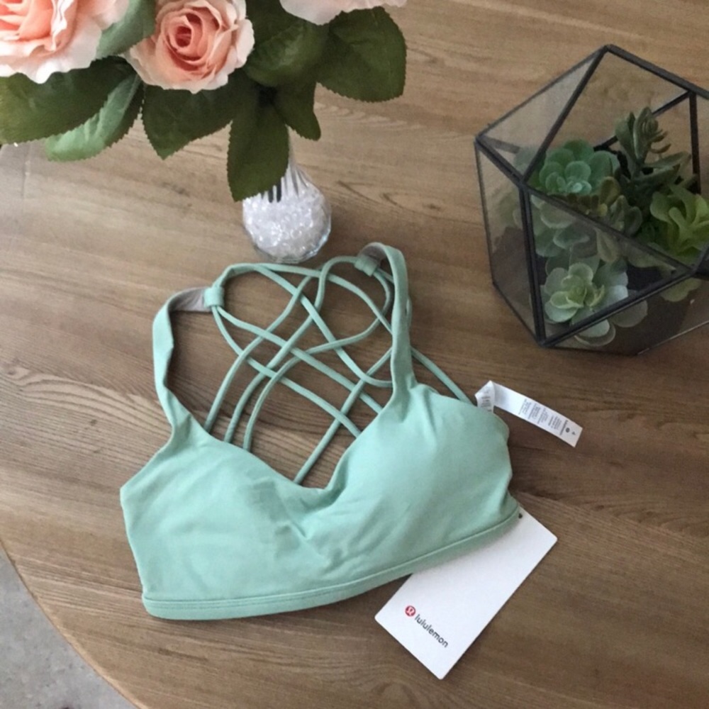 Free to be wild sports bra